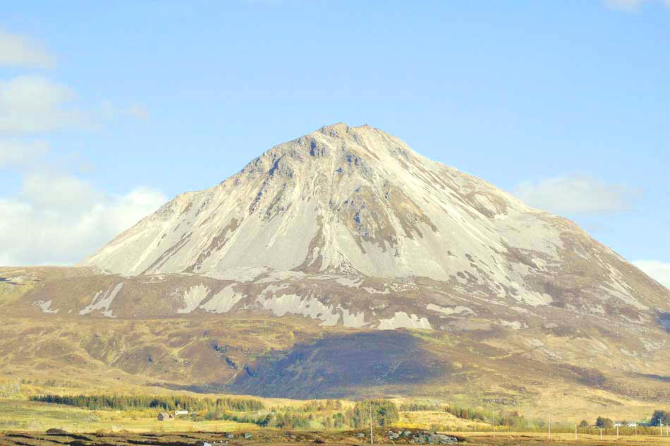 Mount Errigal Picture - Irish Travel